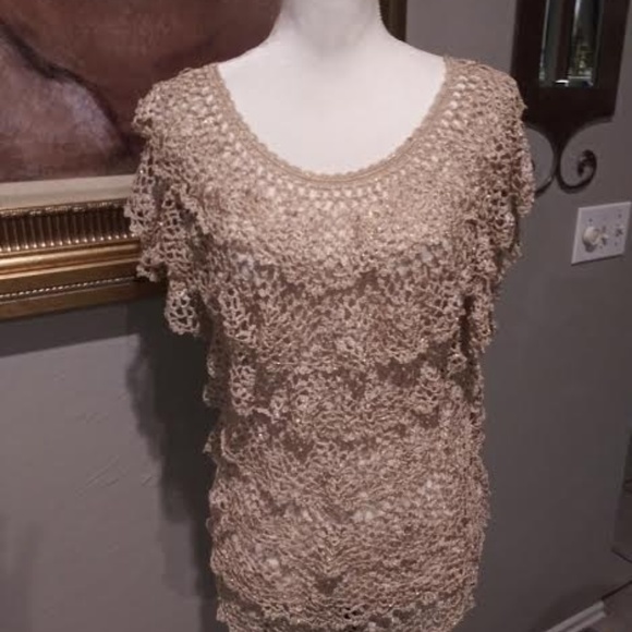 V CHRISTIANA  NWOT - Picture 1 of 6